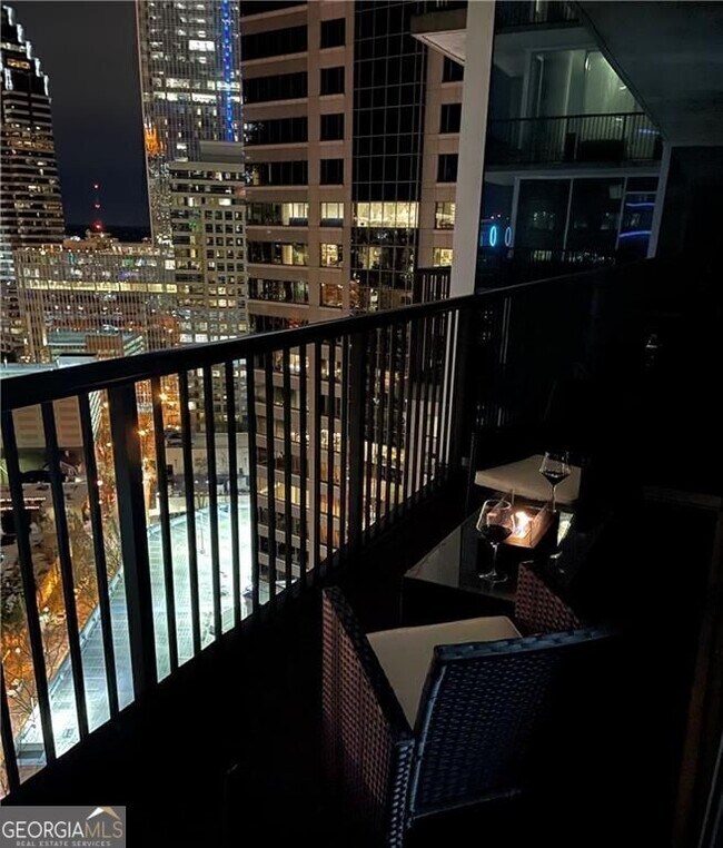 Building Photo - 1080 Peachtree St NE