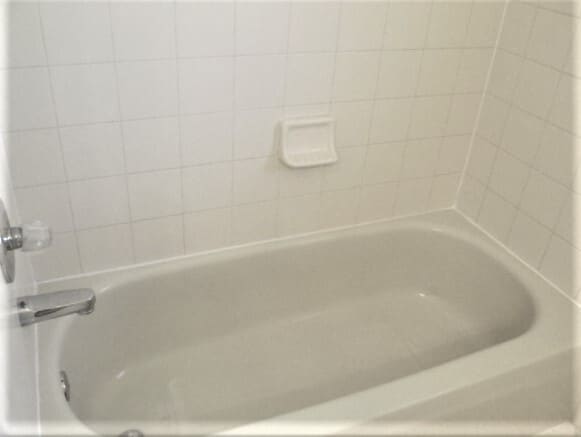 Building Photo - 1720 Hunters Ridge Rd