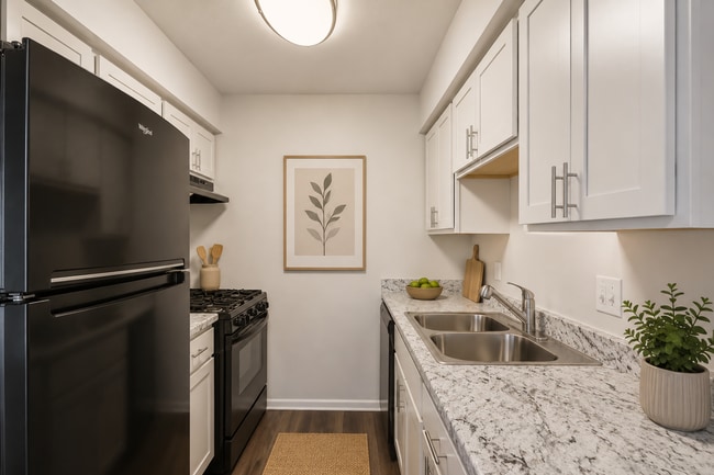 Building Photo - Mayfair Apartments