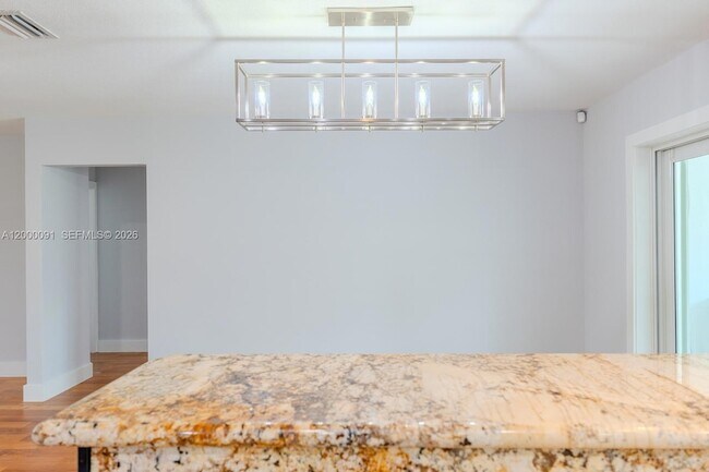 Building Photo - 5012 Grant St