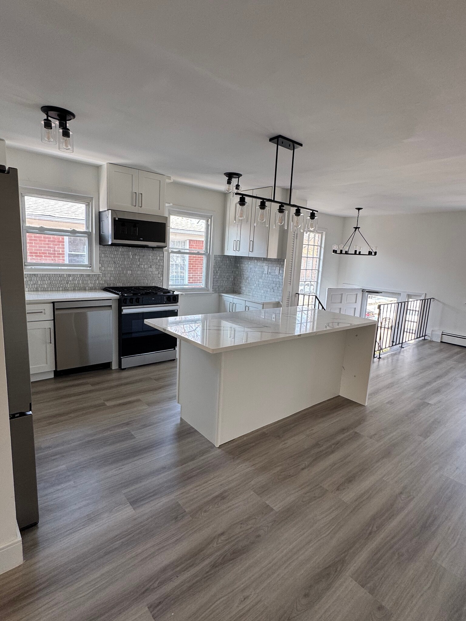 Building Photo - 15704 17th Rd