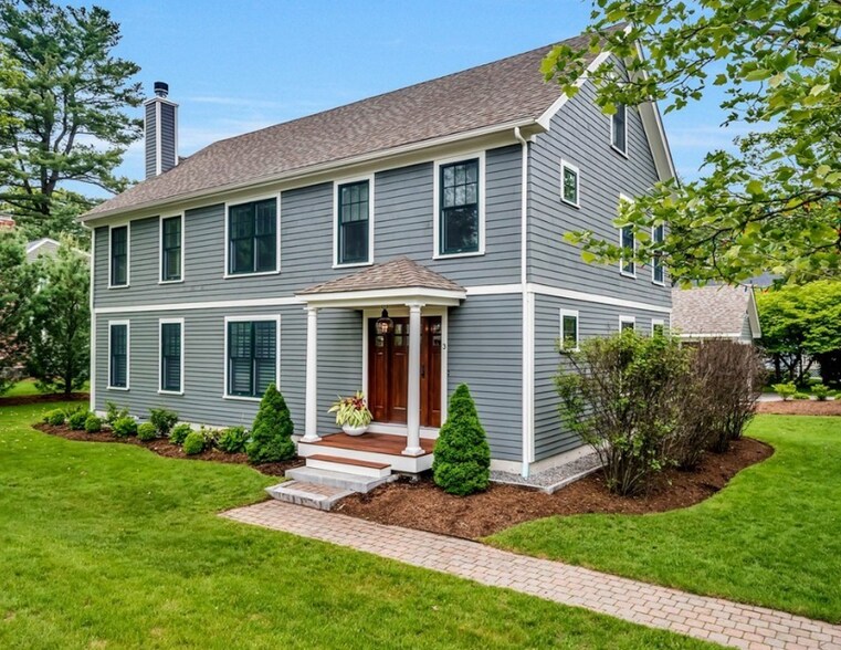 Primary Photo - 3 Pond St