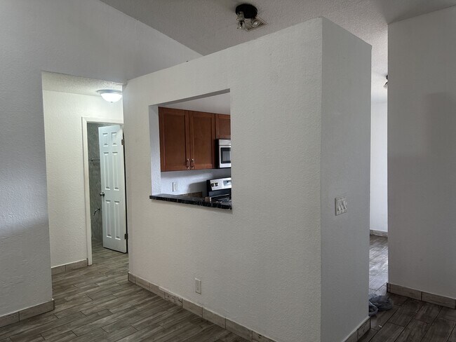 Building Photo - 2541 NW 56th Ave