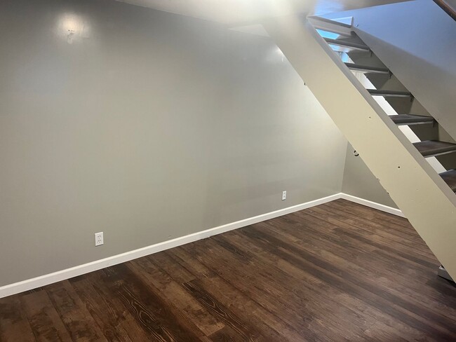 Building Photo - Adorable 3 bedroom 1.5 bathroom house for ...