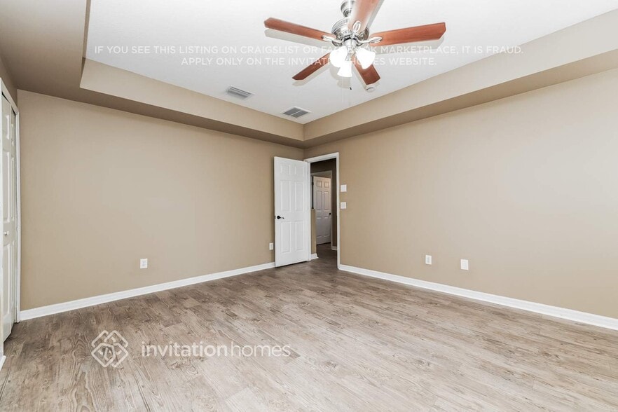 Building Photo - 18139 Heron Walk Dr