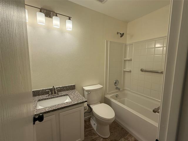 Building Photo - 605 Lewis Canyon Ln