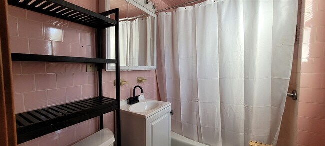 Building Photo - 85 Mt Vernon St