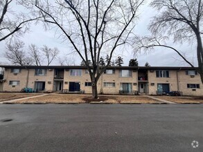 Building Photo - Cozy 1-Bed, 1-Bath Apartment in Villa Park...