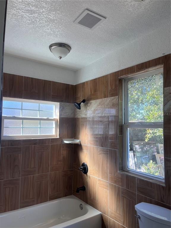 Building Photo - 1824 N Hiawassee Rd