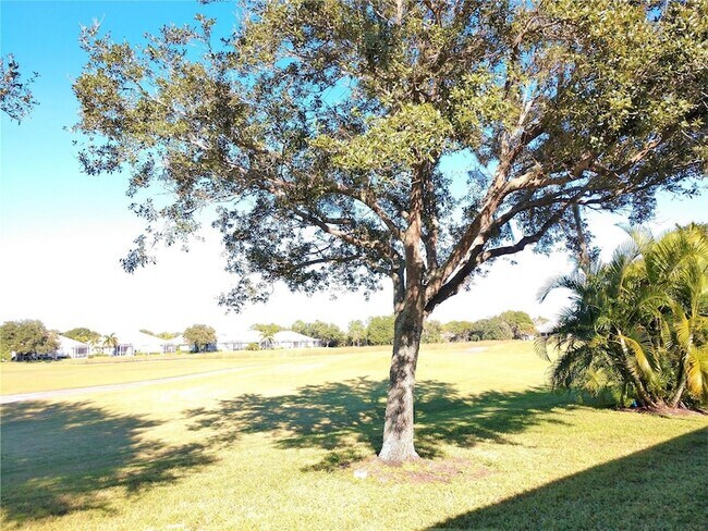 Building Photo - 629 Back 9 Dr