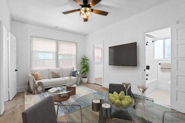 Building Photo - 1346 4th St