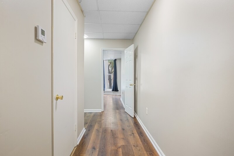 Building Photo - 2645 N Charles St