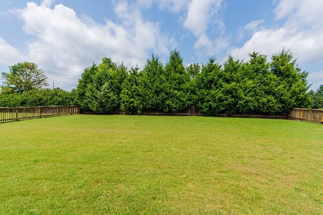 Building Photo - 9500 Helmsley Cir