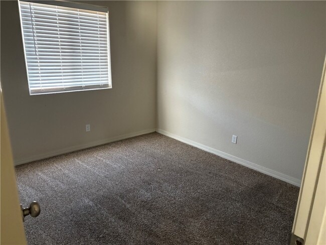 Building Photo - 2991 E Estrella Vis