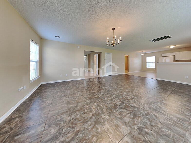 Building Photo - 132 Wildberry Ln
