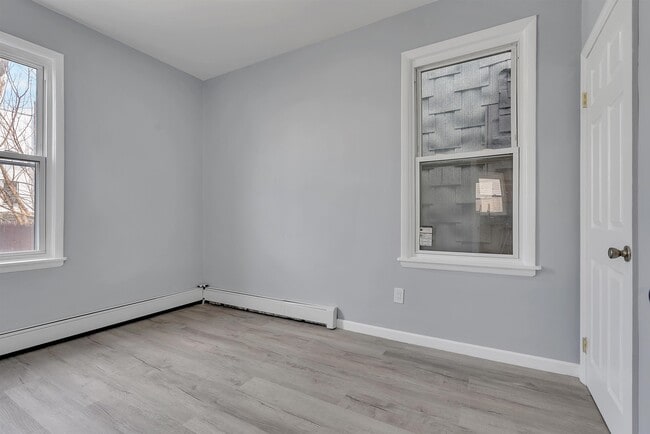 Building Photo - 42 Greenville Ave