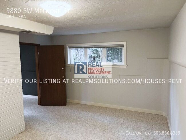 Building Photo - 9880 SW Melnore St