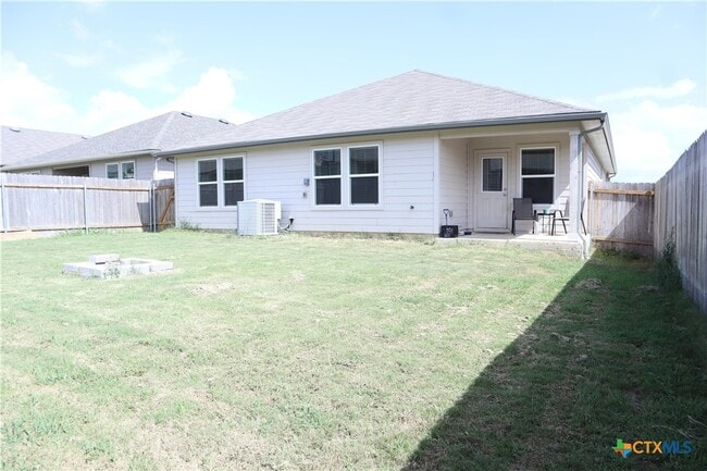 Building Photo - 836 Indigo Wy