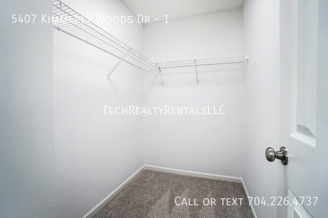 Building Photo - 5407 Kimmerly Woods Dr