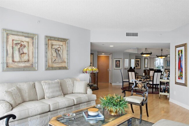 Building Photo - 21205 Yacht Club Dr