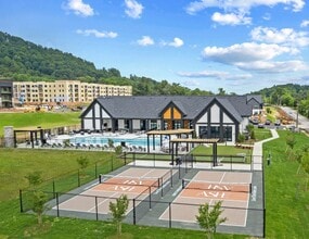 Building Photo - The Ashe