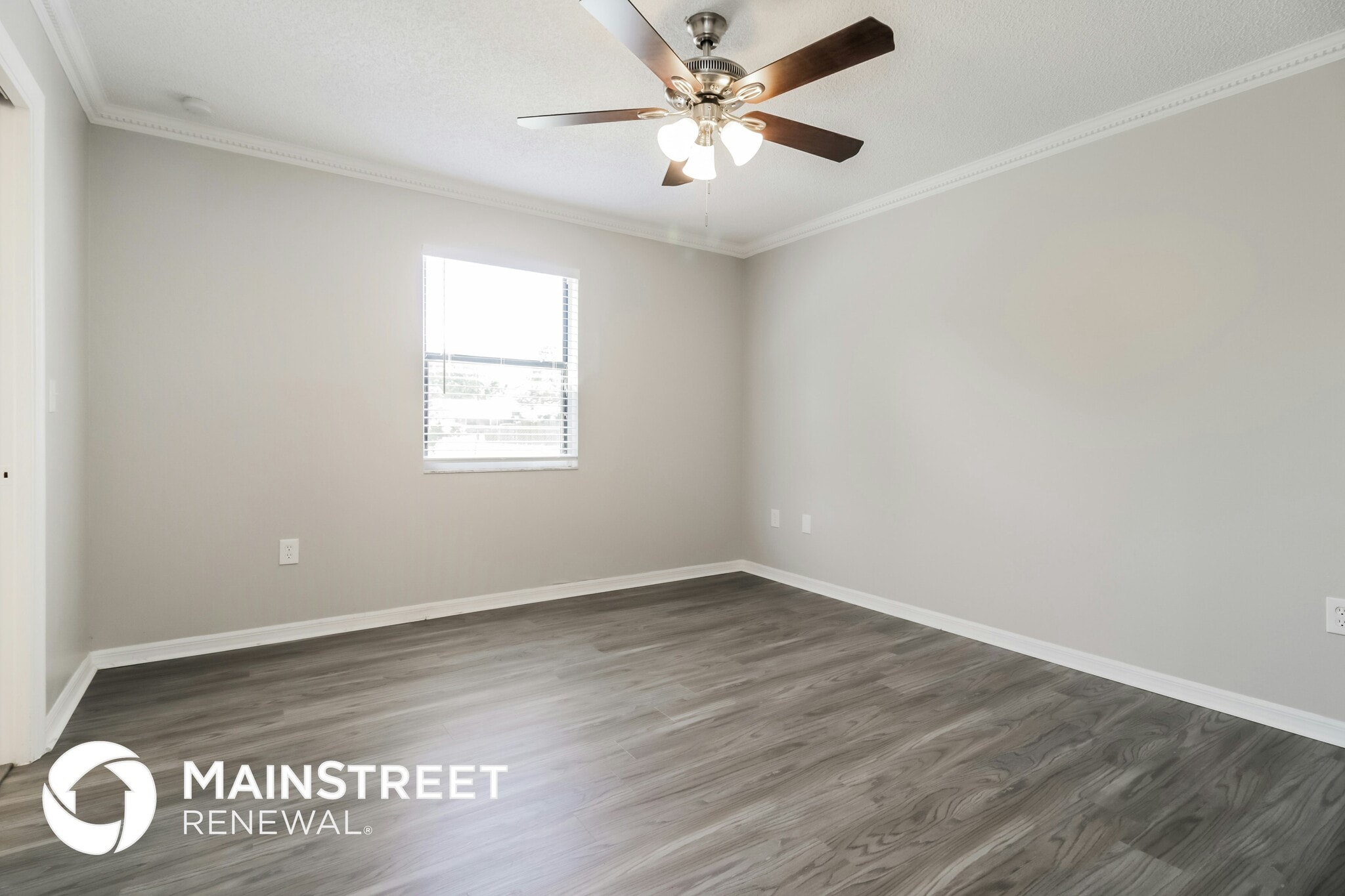 Building Photo - 6054 Cardiff Ave