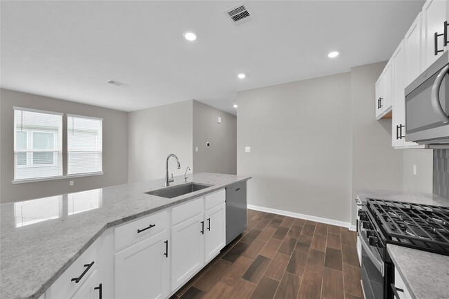 Building Photo - 610 Coyote Cyn Ct