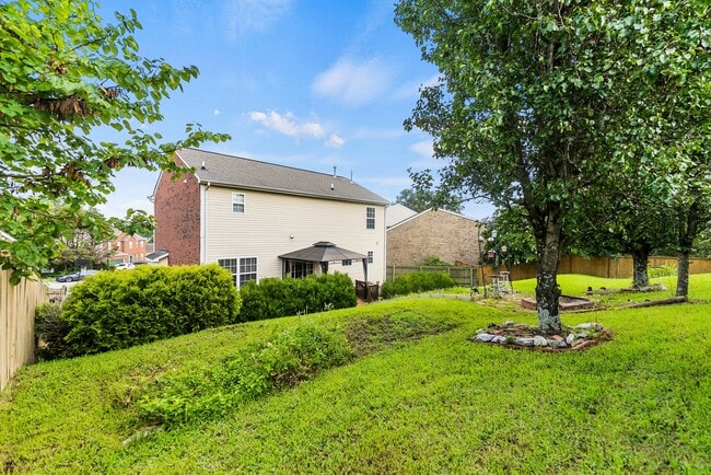 Building Photo - 7020 Timber Oak Dr