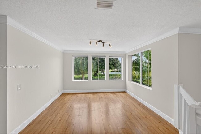 Building Photo - 1115 Camellia Cir