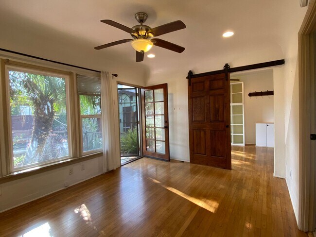 Building Photo - Park Blvd