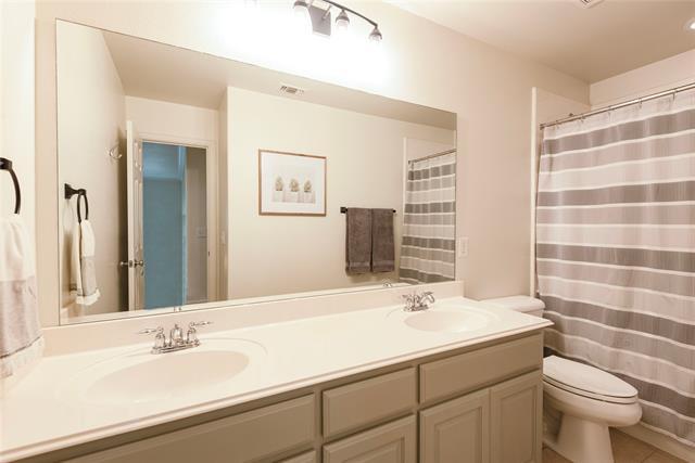 Building Photo - 913 Canyon Wren Dr