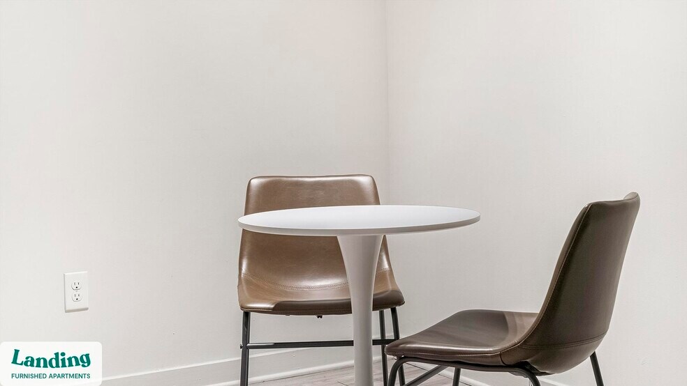 Building Photo - 2745 Holcomb Bridge Rd