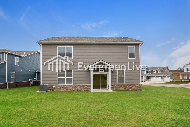 Building Photo - 880 Bur Oak Ct