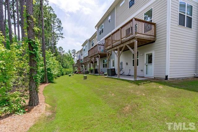 Building Photo - 2223 Chattering Lory Ln