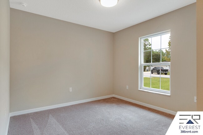 Building Photo - 14 Slatington Pl