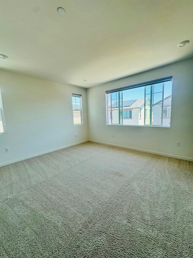Building Photo - 5421 Knights Valley Ln