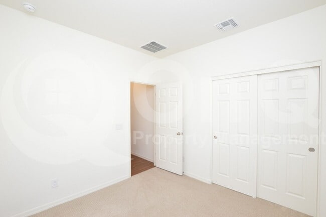 Building Photo - 3115 Medallion Ct