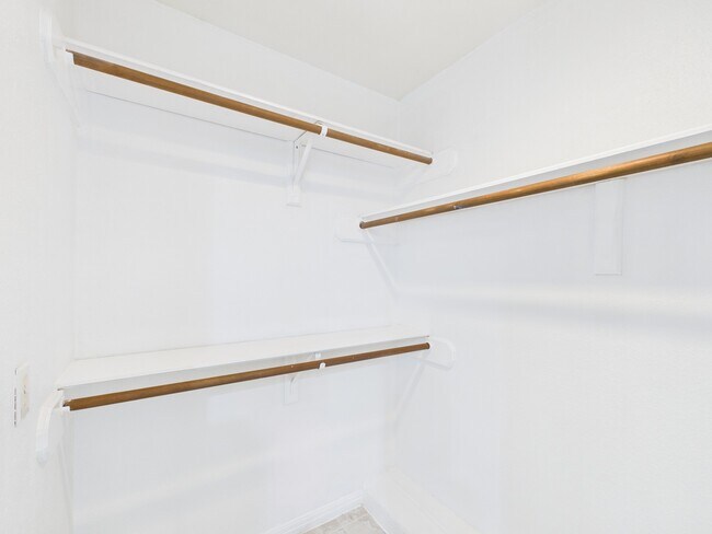 Building Photo - 7610 Hopewell Ln