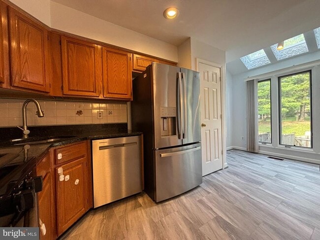 Building Photo - 6149 Joust Ln