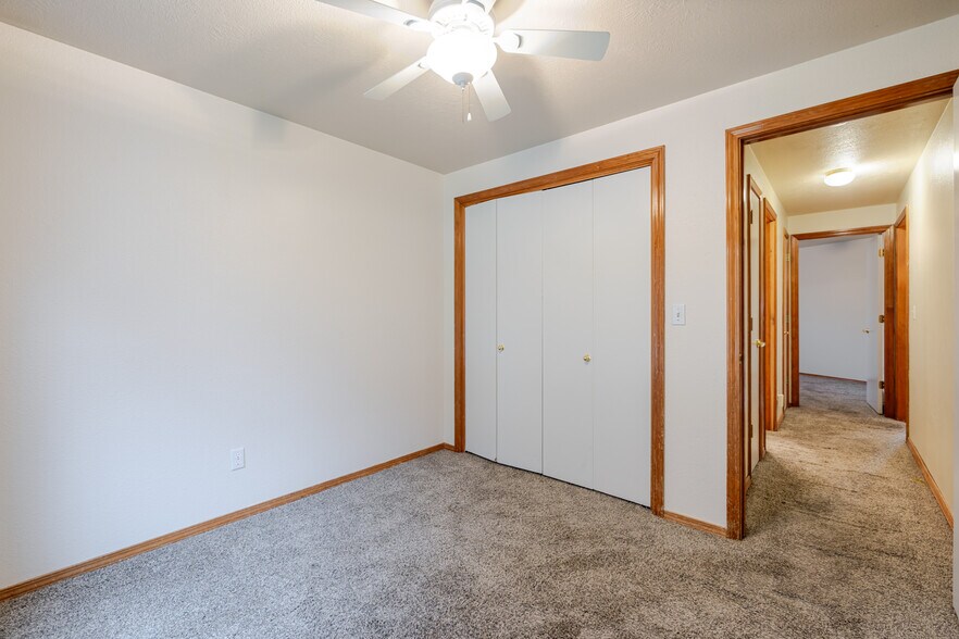 Building Photo - 1260 Del Mar St
