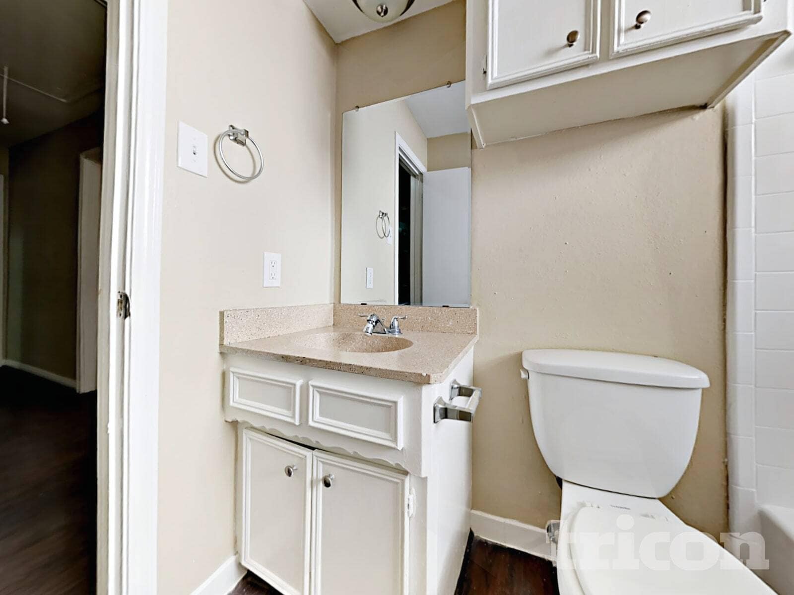 Building Photo - 16311 Green Shade Dr