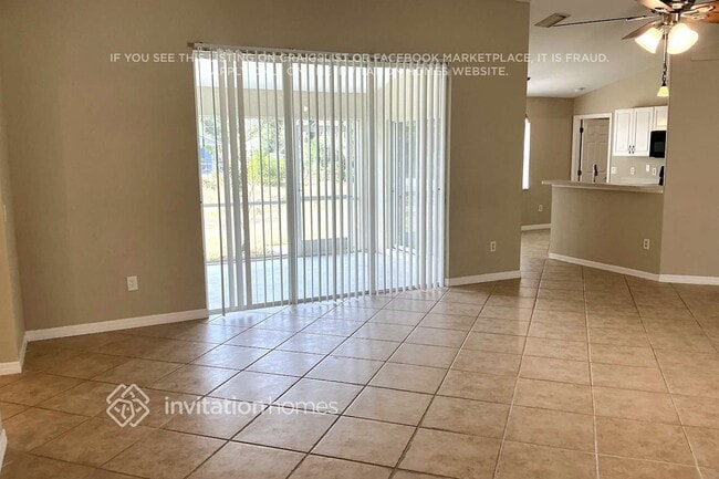 Building Photo - 4893 Fairlane Dr