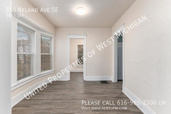 Building Photo - 550 Neland Ave SE