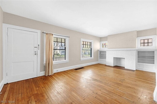 Building Photo - 1695 Glenmont Rd