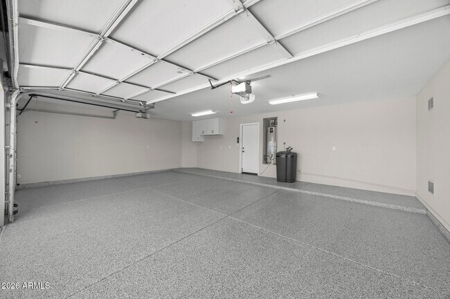 Building Photo - 16861 N 106th Way
