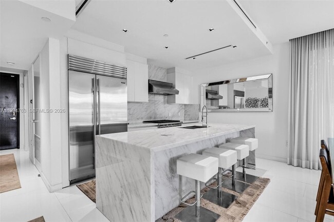 Building Photo - 350 Meridian Ave