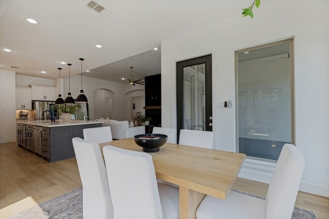 Building Photo - 1513 Snapdragon Ct