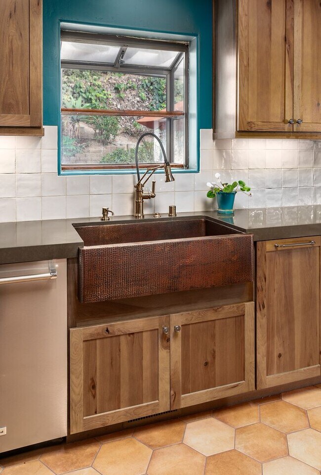 Building Photo - Remodeled Hilltop Home with a View