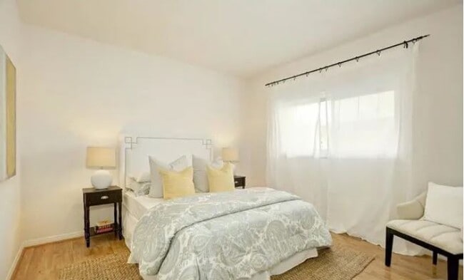 2nd Bedroom - 521 Montana Ave