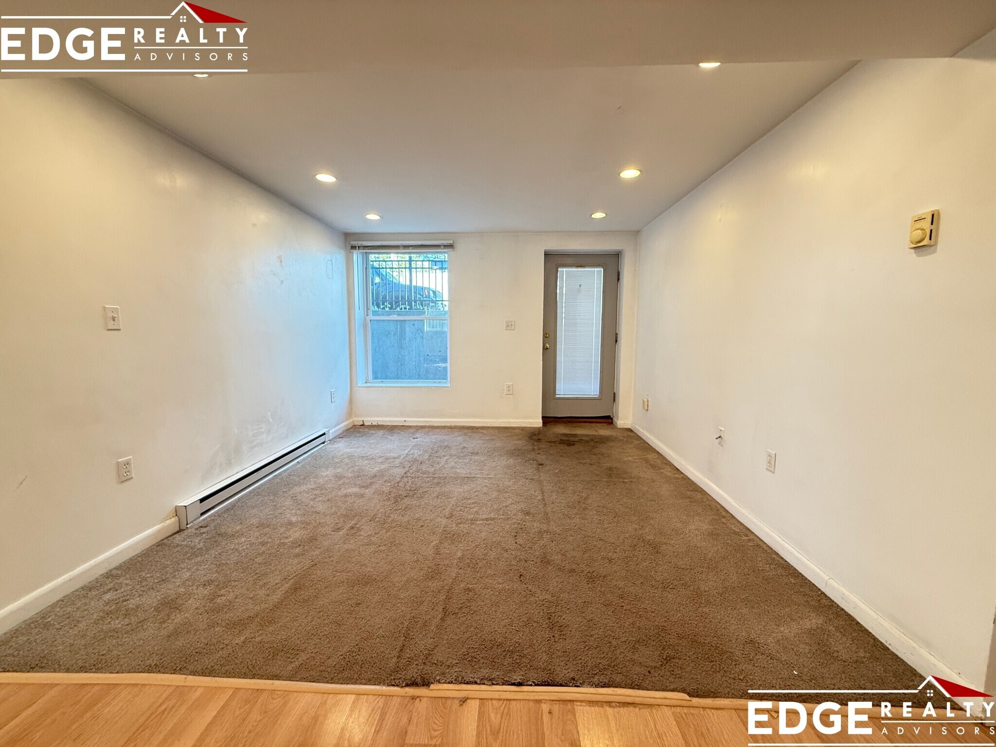 Building Photo - 43 May St